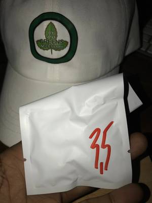 Customer review - 😏GB IS AMAZING. I HAD TO ORDER THIS FLOWER AGAIN